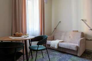 Гостиница Асгард Калининград Номер стандарт улучшенный с 1 двуспальной кроватью-7