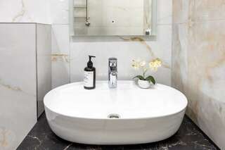 Гостиница Асгард Калининград Номер стандарт улучшенный с 1 двуспальной кроватью-4