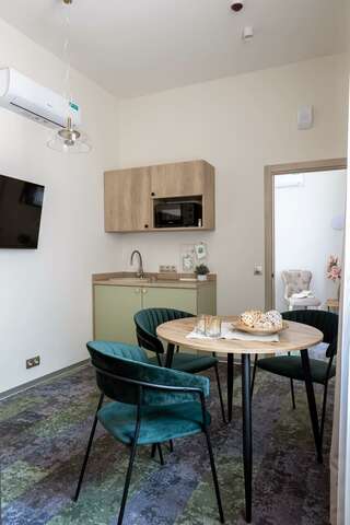 Гостиница Асгард Калининград Номер стандарт улучшенный с 1 двуспальной кроватью-6