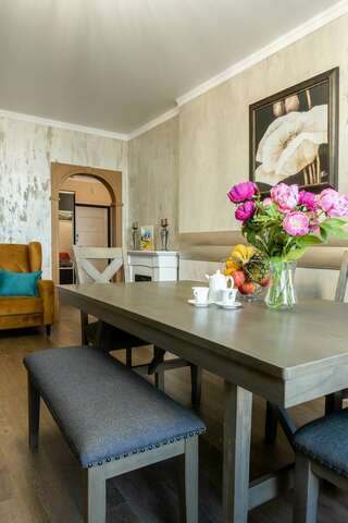 Гостиница Асгард Калининград Апартаменты ДеЛюкс с балконом ( 4 комнаты)-3