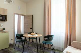 Гостиница Асгард Калининград Номер стандарт улучшенный с 1 двуспальной кроватью-14